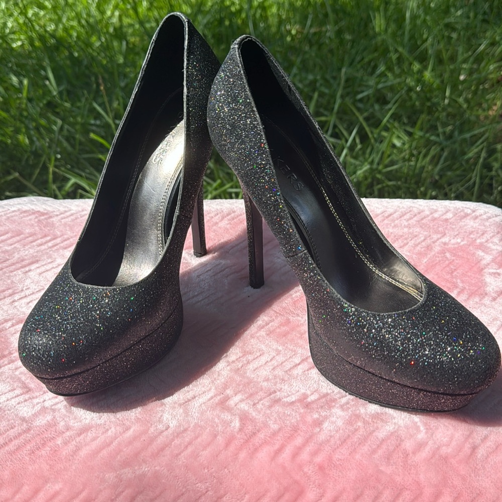 Bakers Glitter Black heels, size 8 M